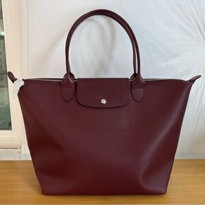 Longchamp Large Le Pliage City Tote in plum